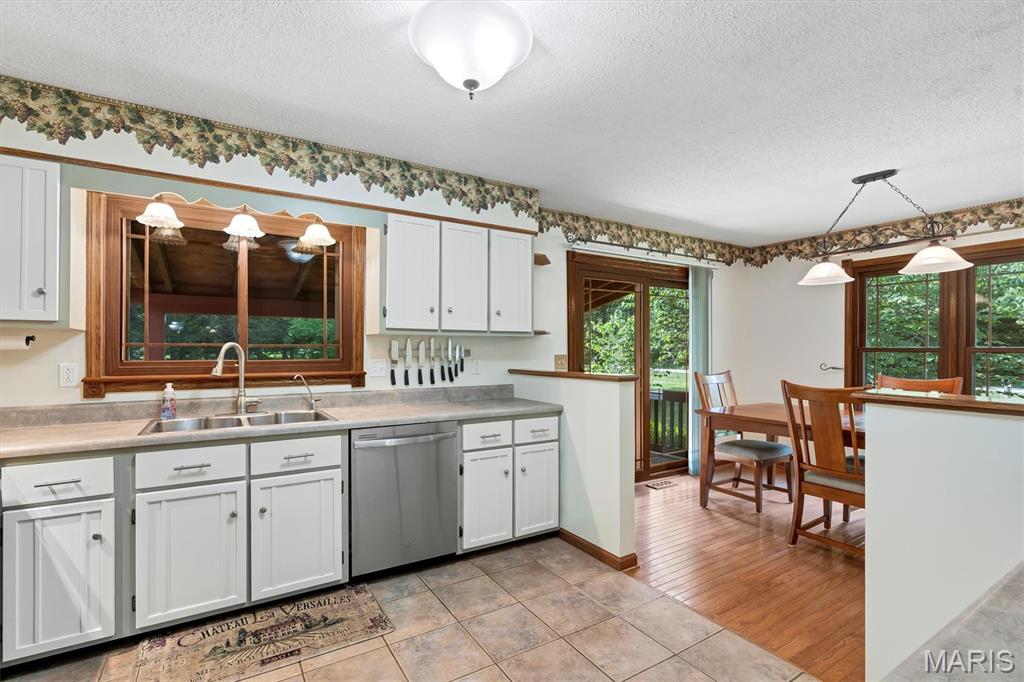 15740 Ruby Lane Property Photo 3