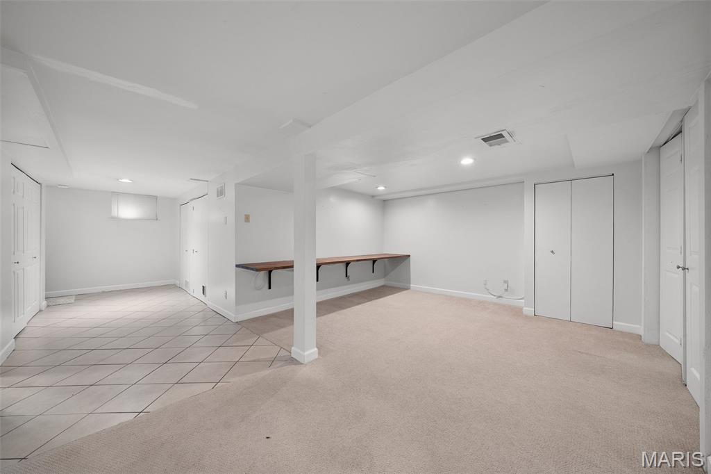 837 Greeley Avenue Property Photo 19