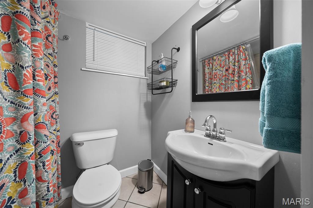 837 Greeley Avenue Property Photo 23