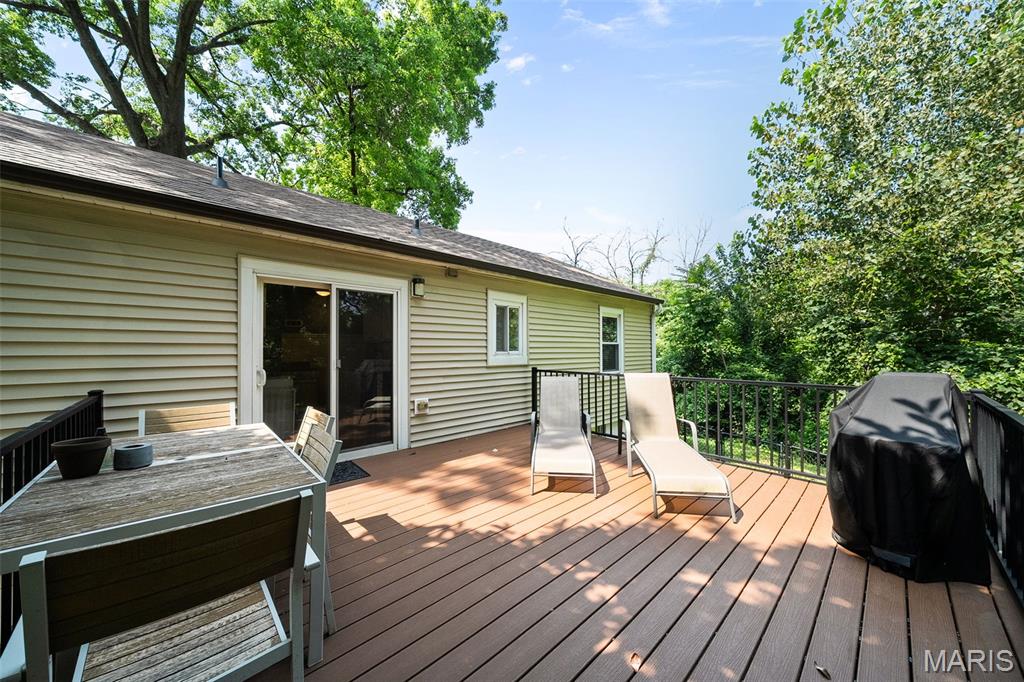 837 Greeley Avenue Property Photo 25