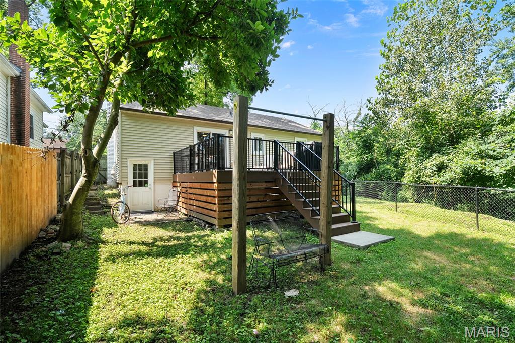 837 Greeley Avenue Property Photo 27