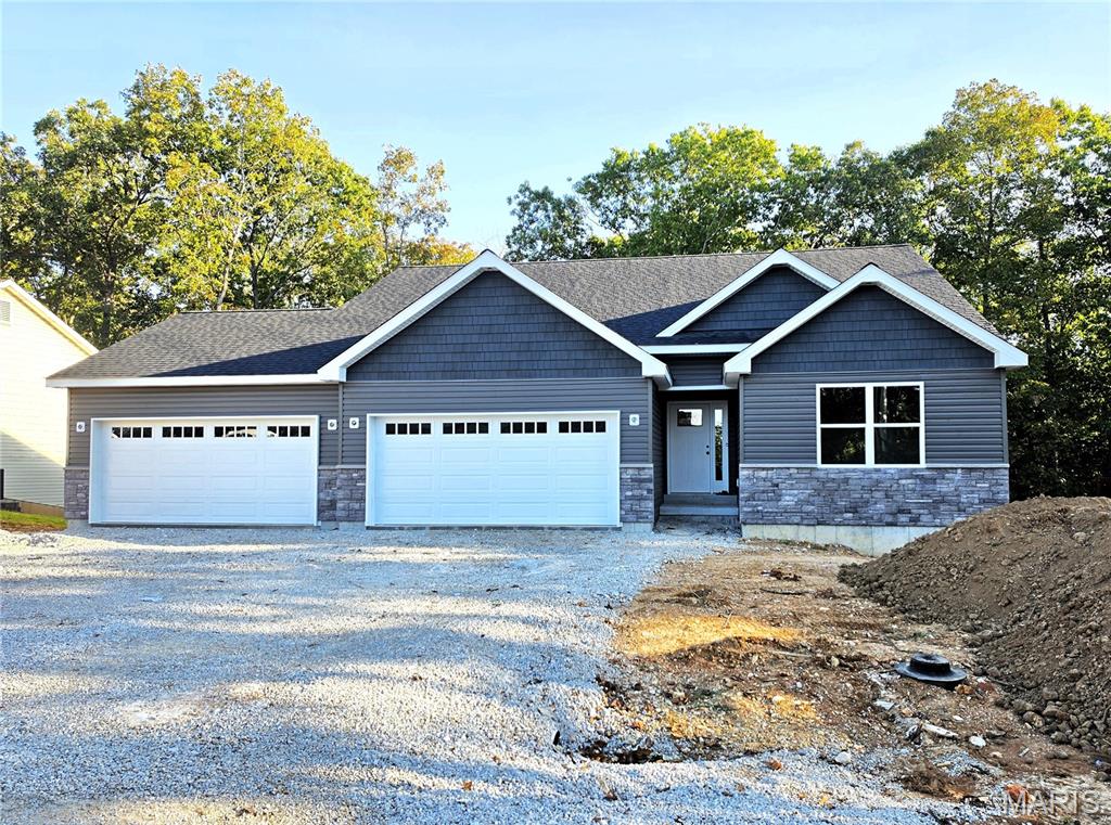 9840 Ridgecrest Drive Property Photo 1