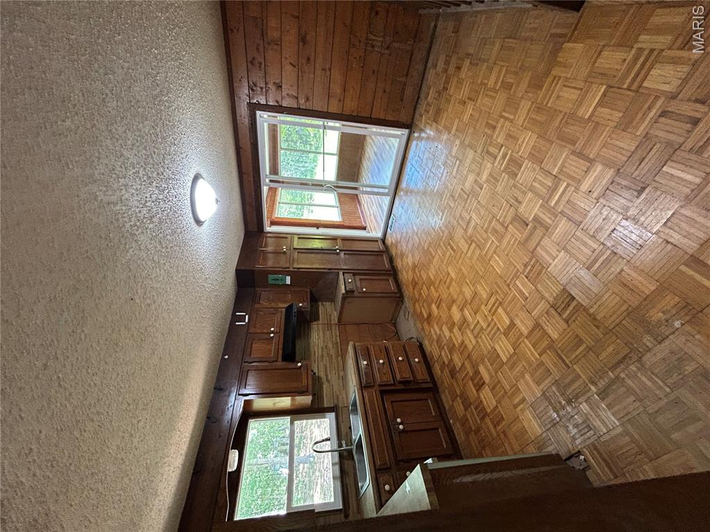 262 Leisure Lane Property Photo 9