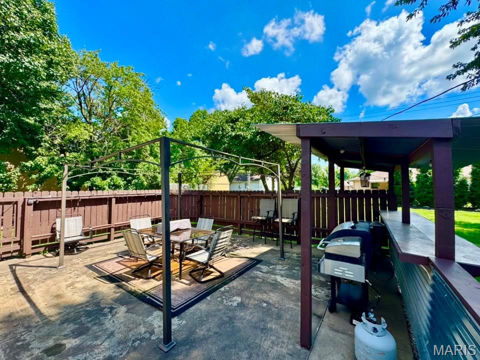 311 Meadow Drive Property Photo 15