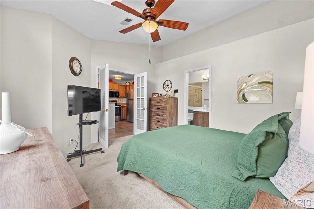 1702 Hemingway Lane D Property Photo 14