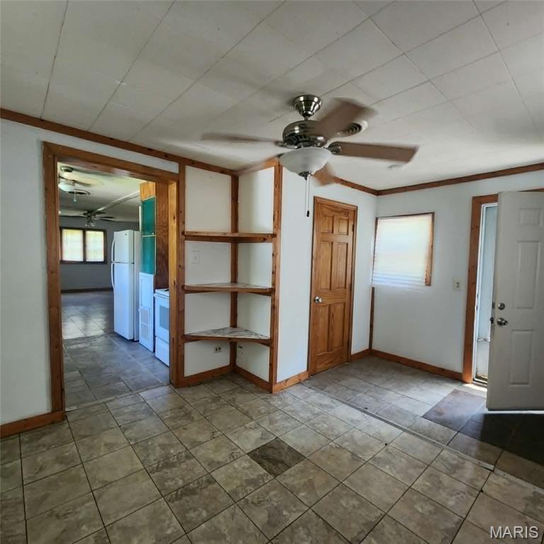 8434 Lake Drive Property Photo 4