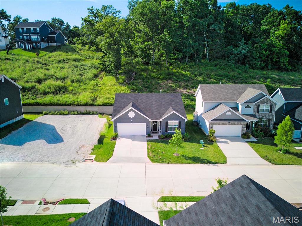 1207 Winding Bluffs Way Property Photo 1