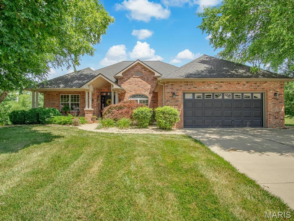 1534 Chesterfield Court Property Photo 1