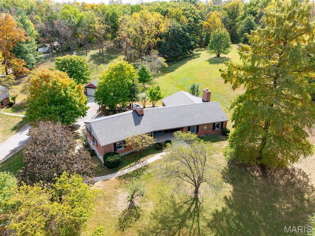 1 Meadowbrook Heights Property Photo 2