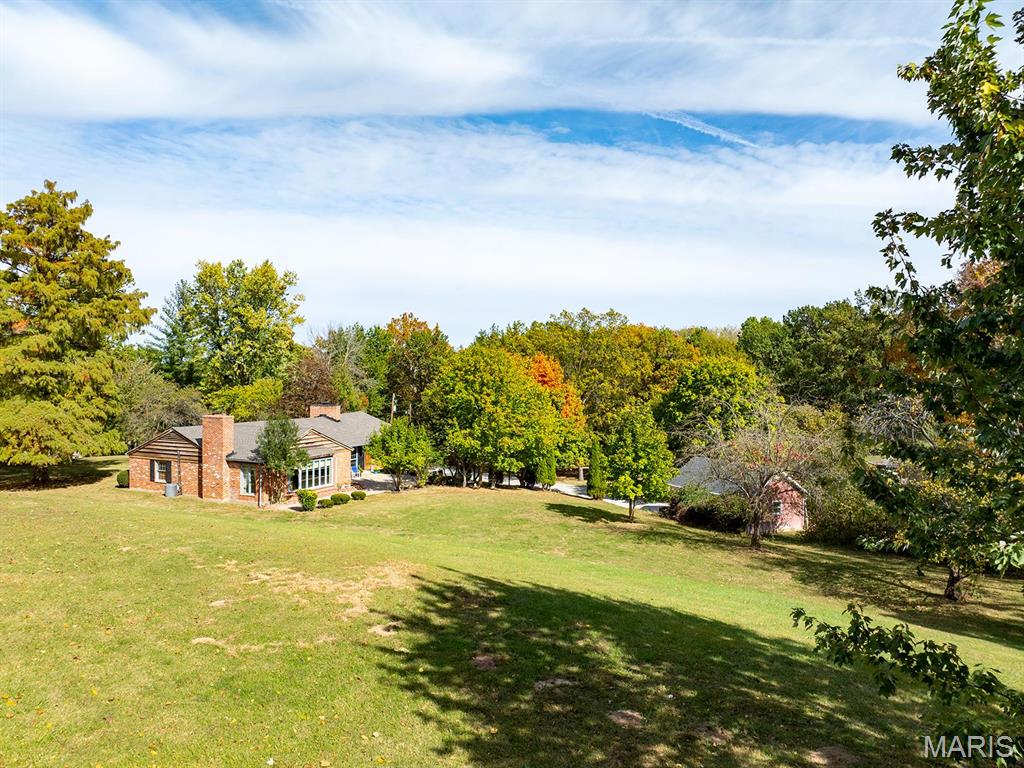 1 Meadowbrook Heights Property Photo 14