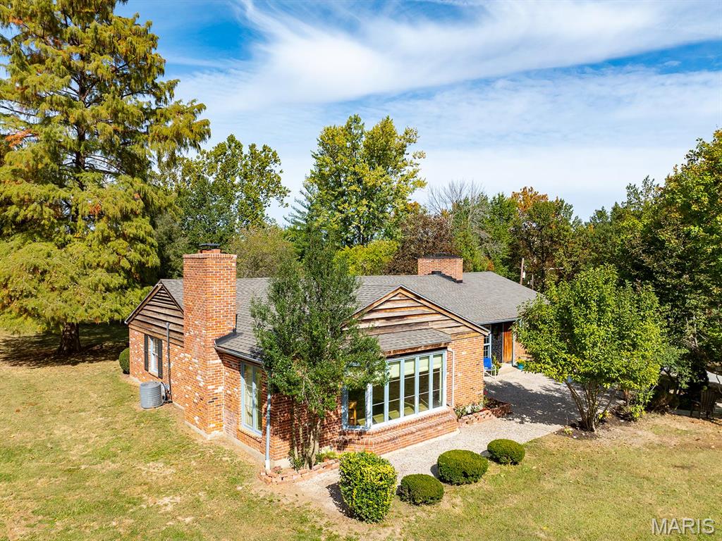 1 Meadowbrook Heights Property Photo 15