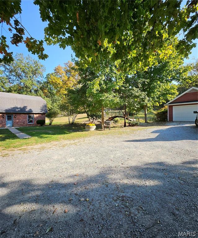 1 Meadowbrook Heights Property Photo 21