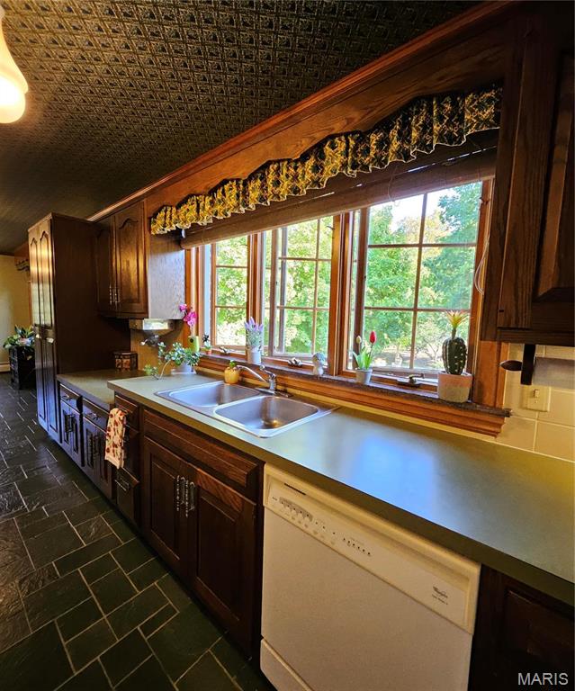 1 Meadowbrook Heights Property Photo 26