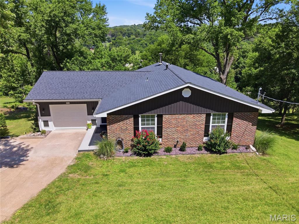 3532 Circle Drive Property Photo 2