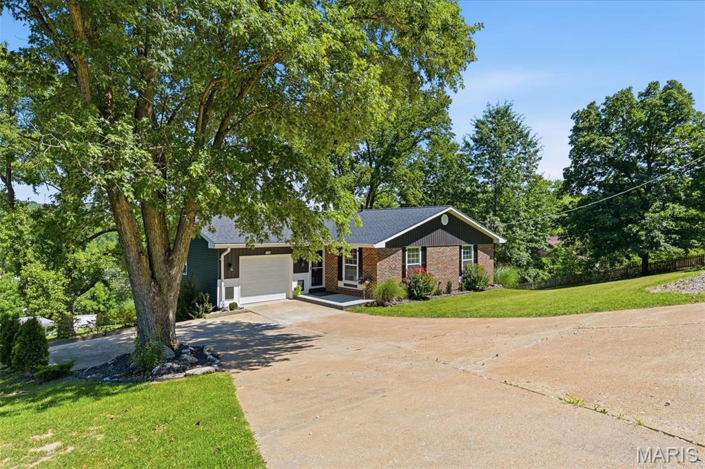 3532 Circle Drive Property Photo 5