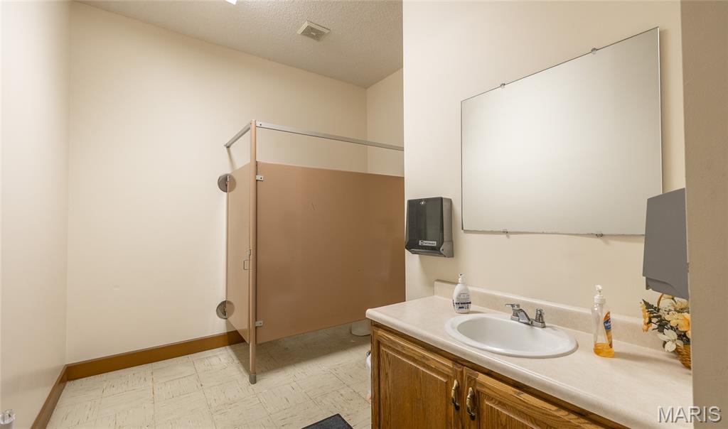 77 Hughes Ford Road Property Photo 22
