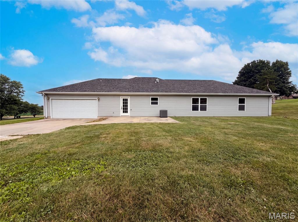 2357 Bastean Road Property Photo 5