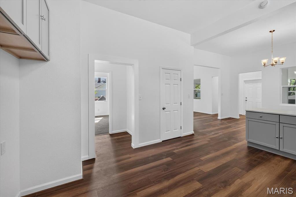2720 Walnut Street Property Photo 8