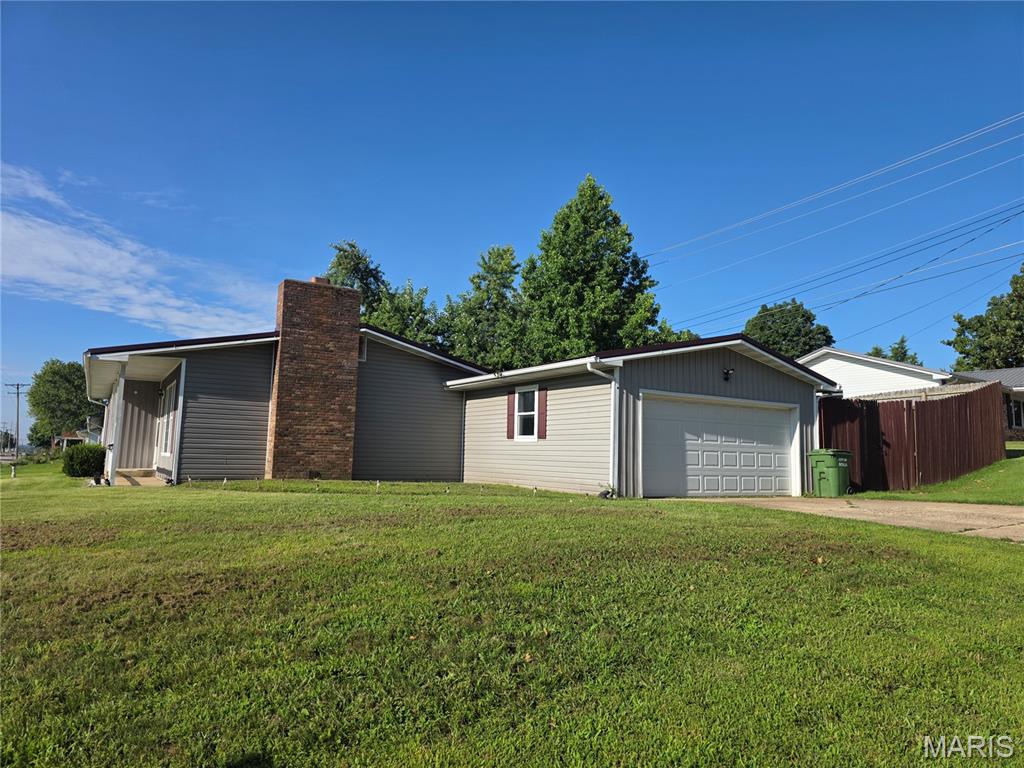 1605 Mccutchen Road Property Photo 3
