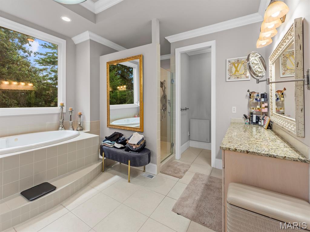 360 Laduemont Drive Property Photo 34