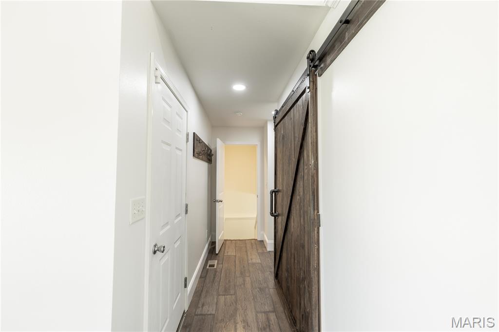 181 Glen Drive Property Photo 11