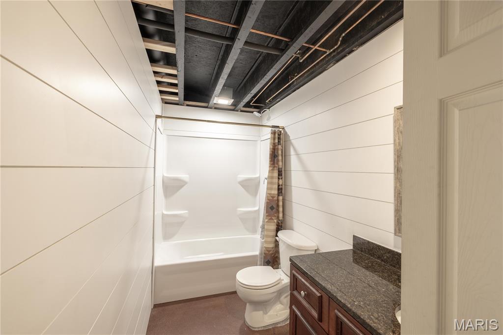 181 Glen Drive Property Photo 25