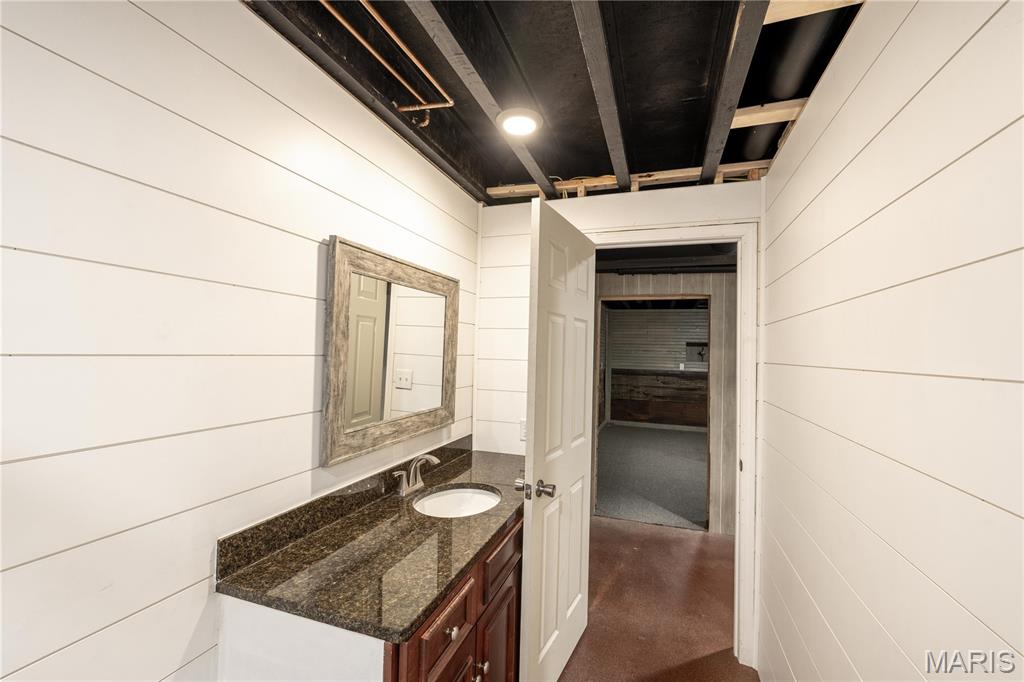 181 Glen Drive Property Photo 26