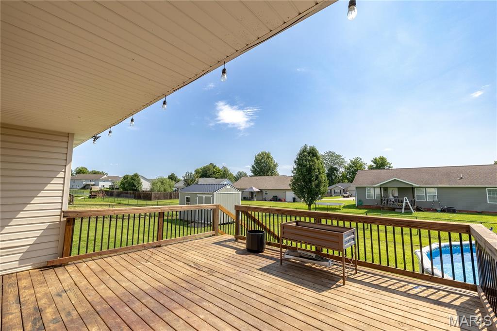 181 Glen Drive Property Photo 28