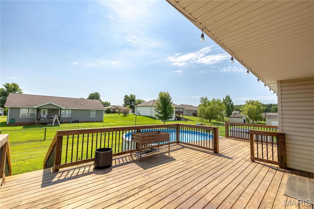 181 Glen Drive Property Photo 29