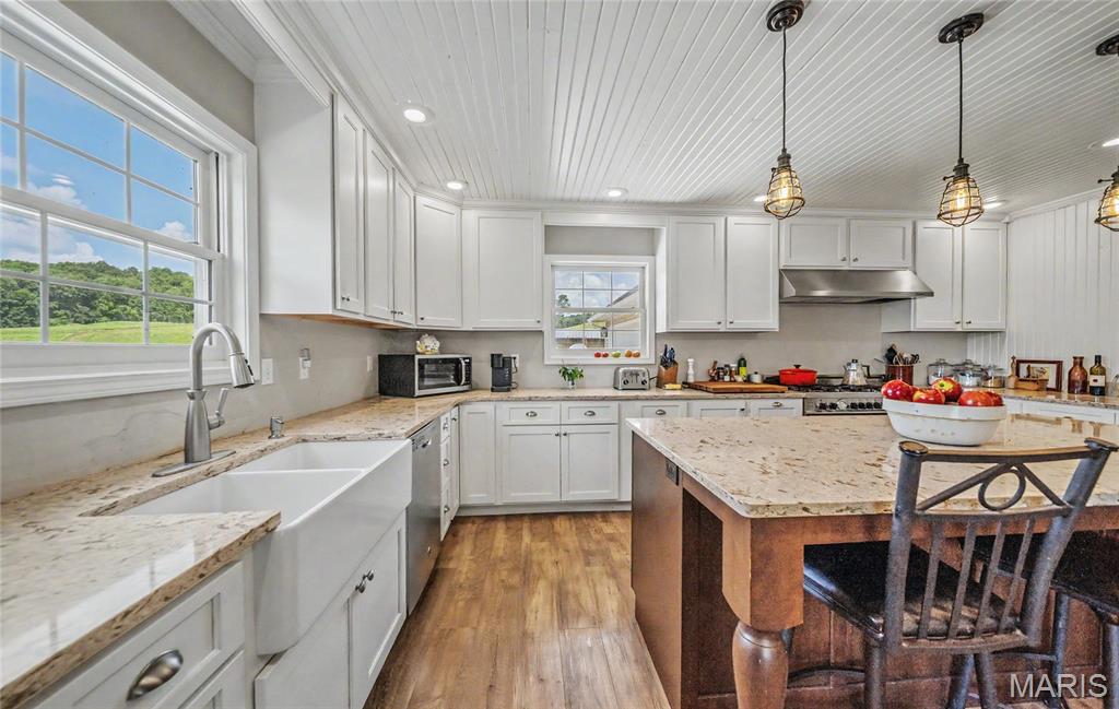 2924 Bess Hollow Road Property Photo 10