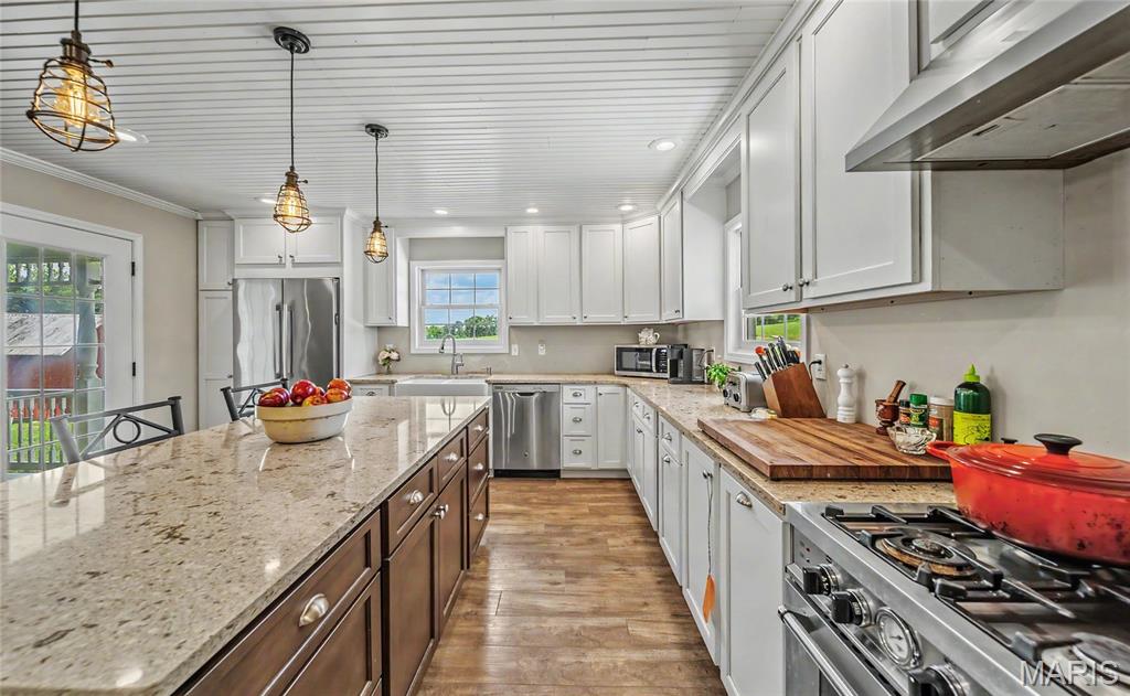 2924 Bess Hollow Road Property Photo 11