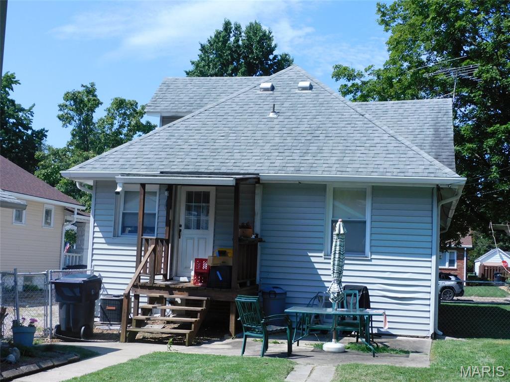 412 S Virginia Avenue Property Photo 5
