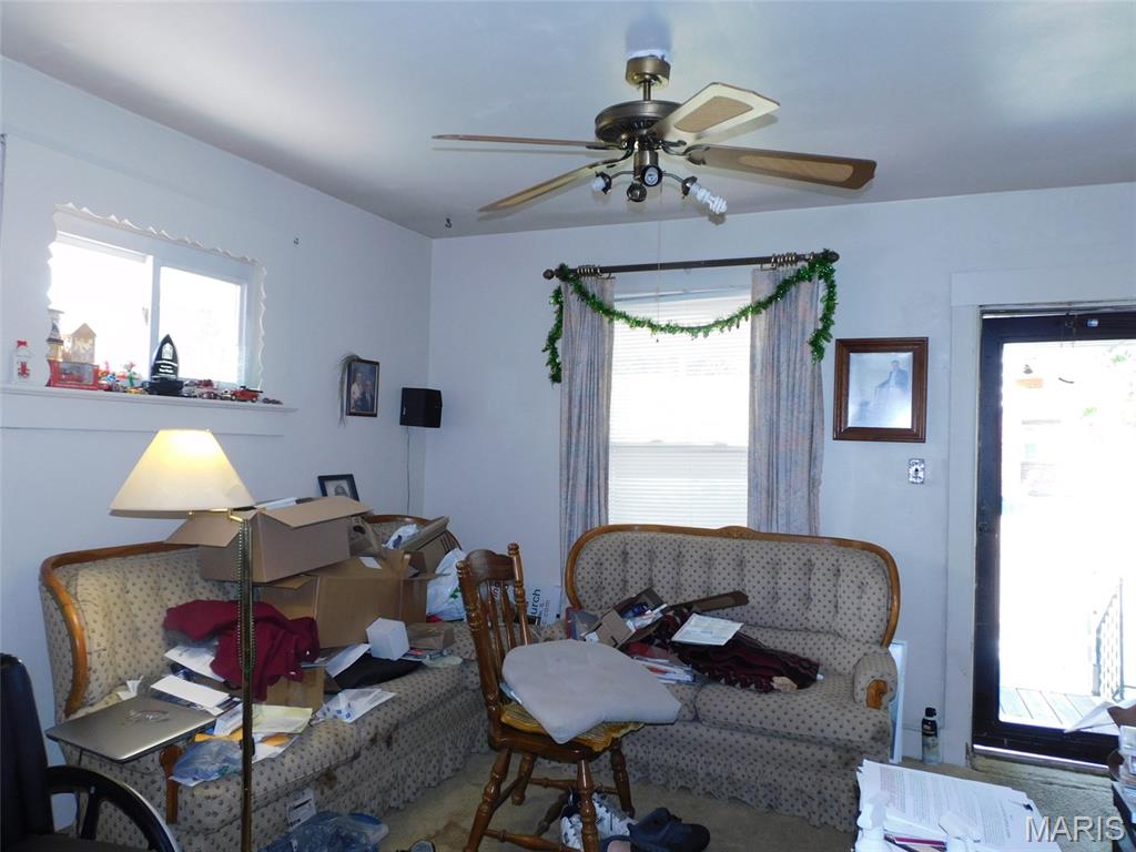 412 S Virginia Avenue Property Photo 8