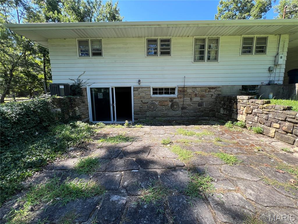 715 Susan Esther Property Photo 14