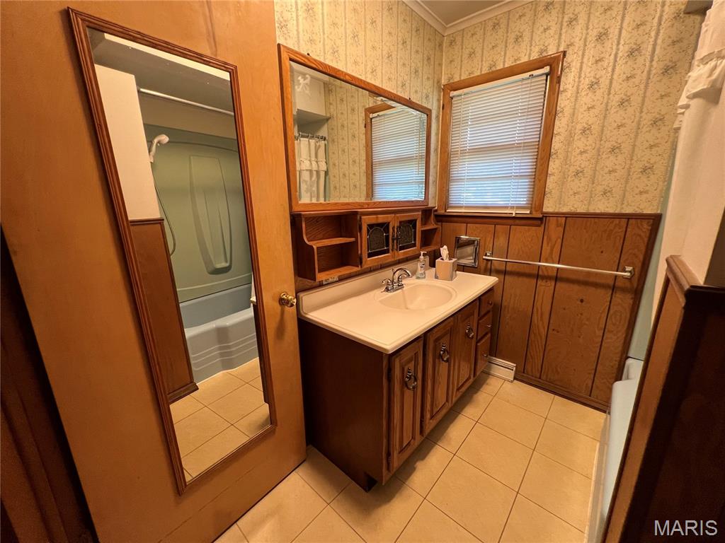 715 Susan Esther Property Photo 32