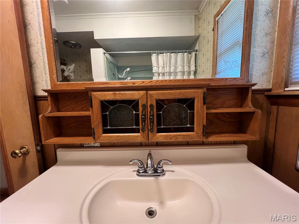 715 Susan Esther Property Photo 33
