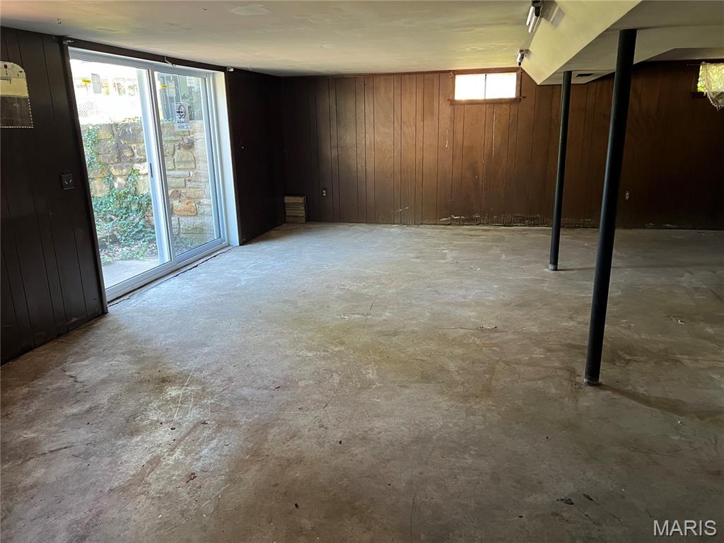 715 Susan Esther Property Photo 37