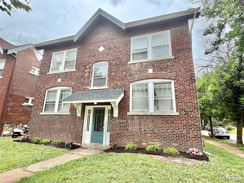 4560 Flad Avenue Property Photo 1