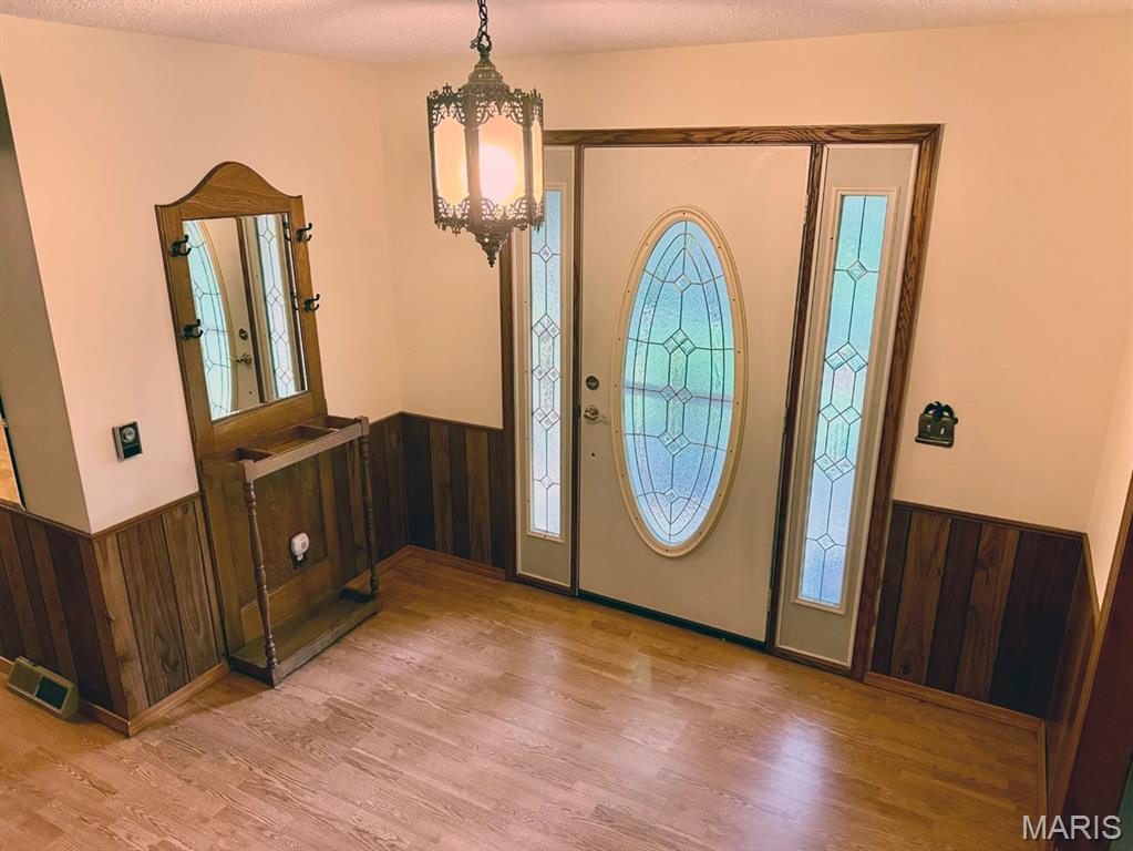 16482 Shady Mount Drive Property Photo 7