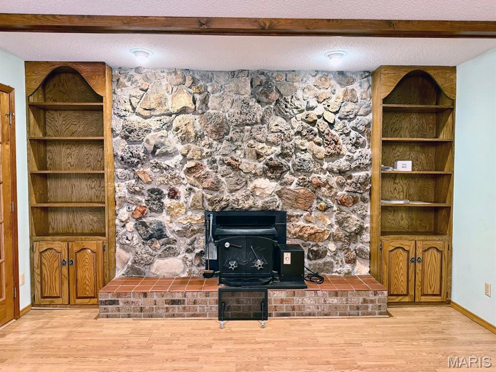 16482 Shady Mount Drive Property Photo 8