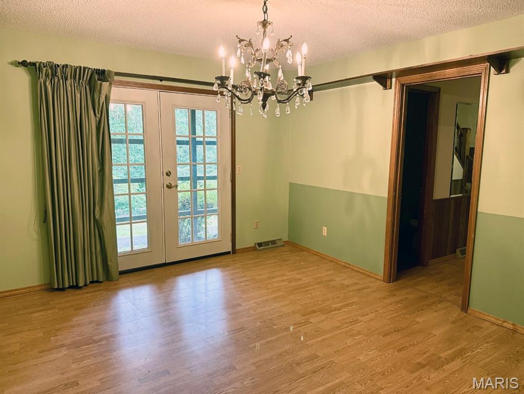 16482 Shady Mount Drive Property Photo 12