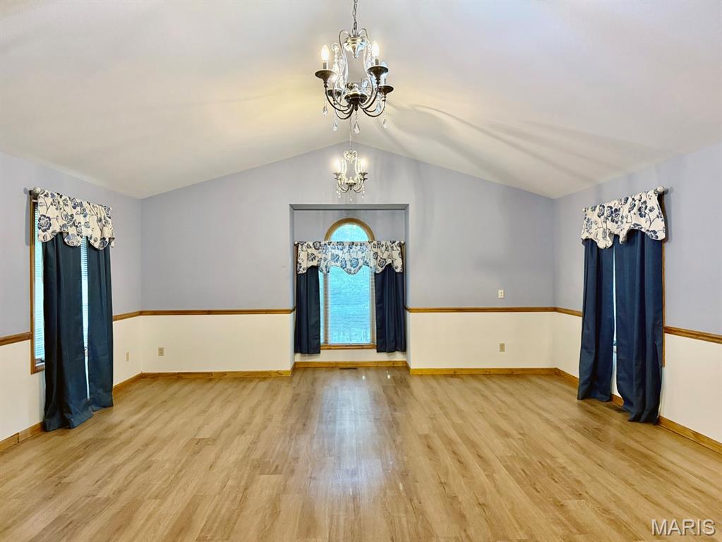 16482 Shady Mount Drive Property Photo 14