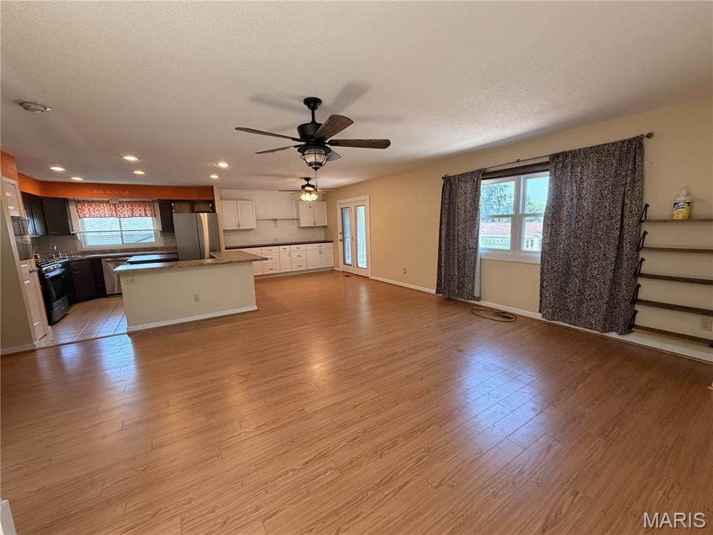1515 Shadow Lane Property Photo 8