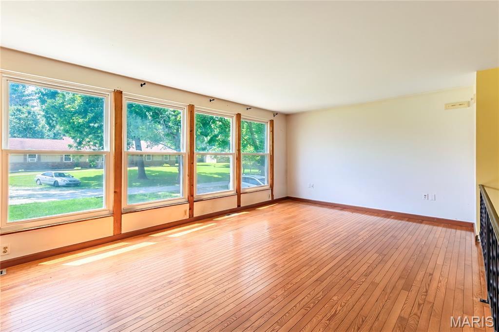 71 Shady Oaks Drive Property Photo 7