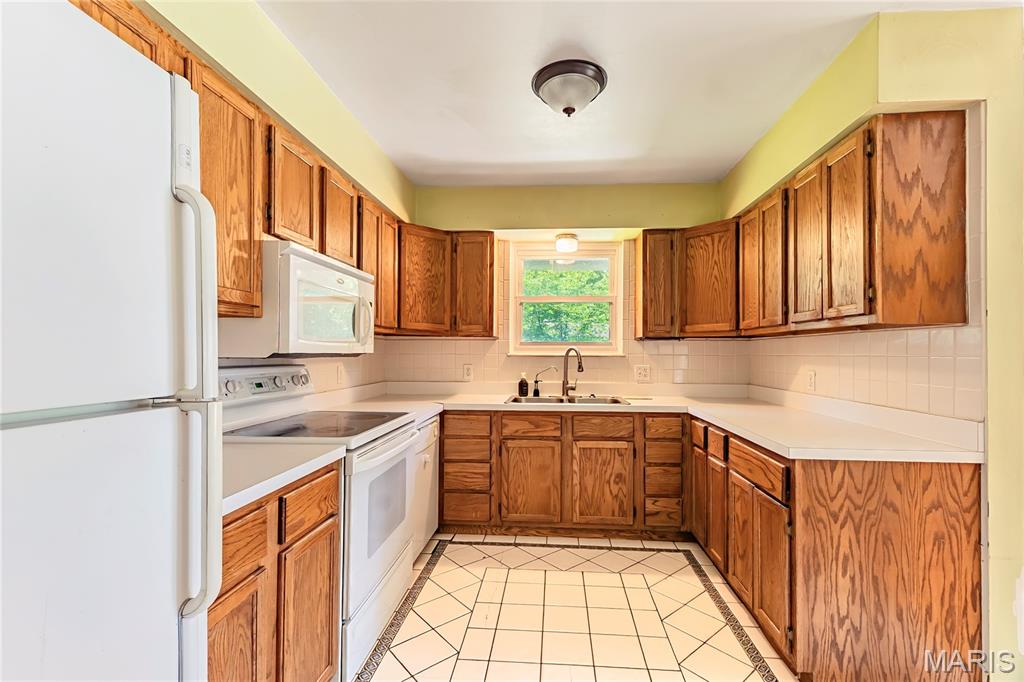71 Shady Oaks Drive Property Photo 14