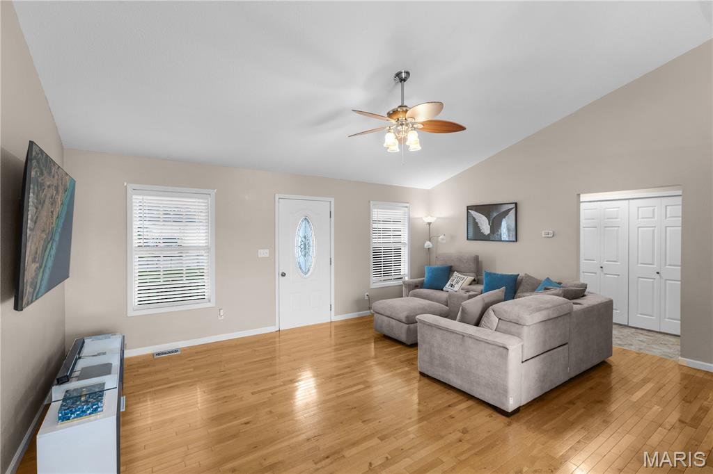 385 Spring Hill Road Property Photo 4