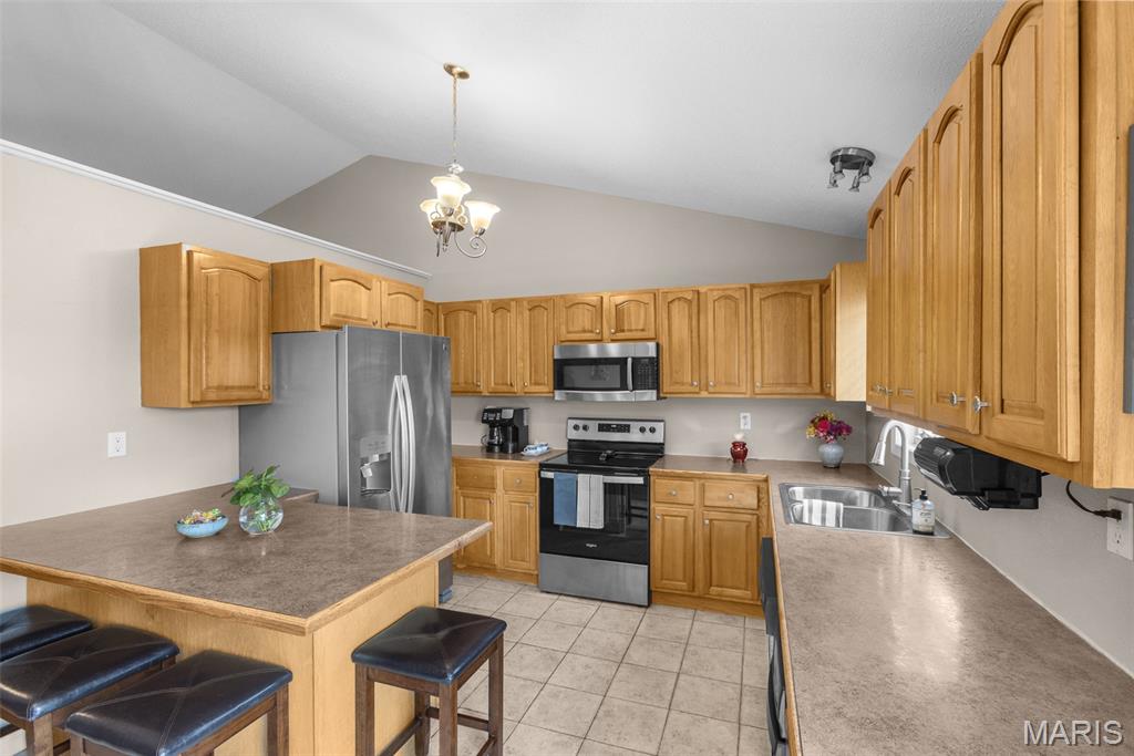 385 Spring Hill Road Property Photo 8