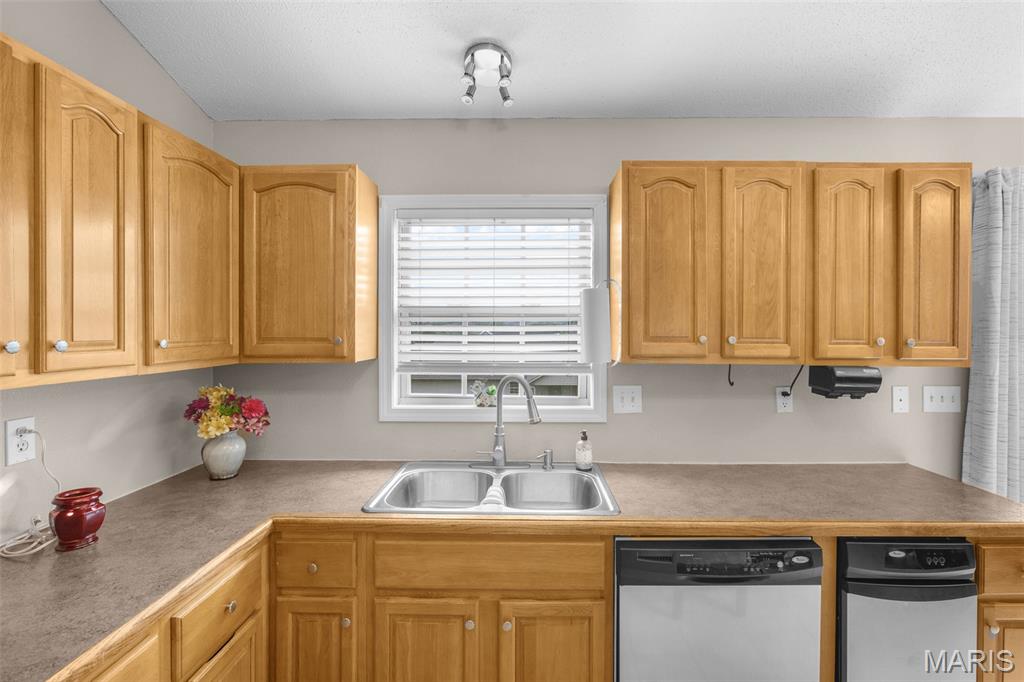 385 Spring Hill Road Property Photo 10