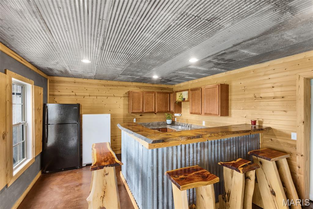 385 Spring Hill Road Property Photo 25