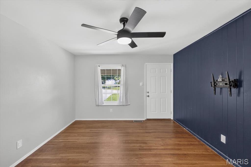 7416 Foxmont Drive Property Photo 4